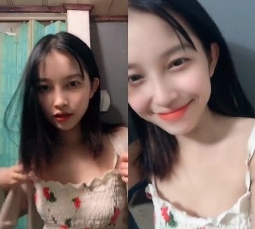 Cewek tercantik buka baju pamer toket gede putih pink goyang-goyang di depan kamera